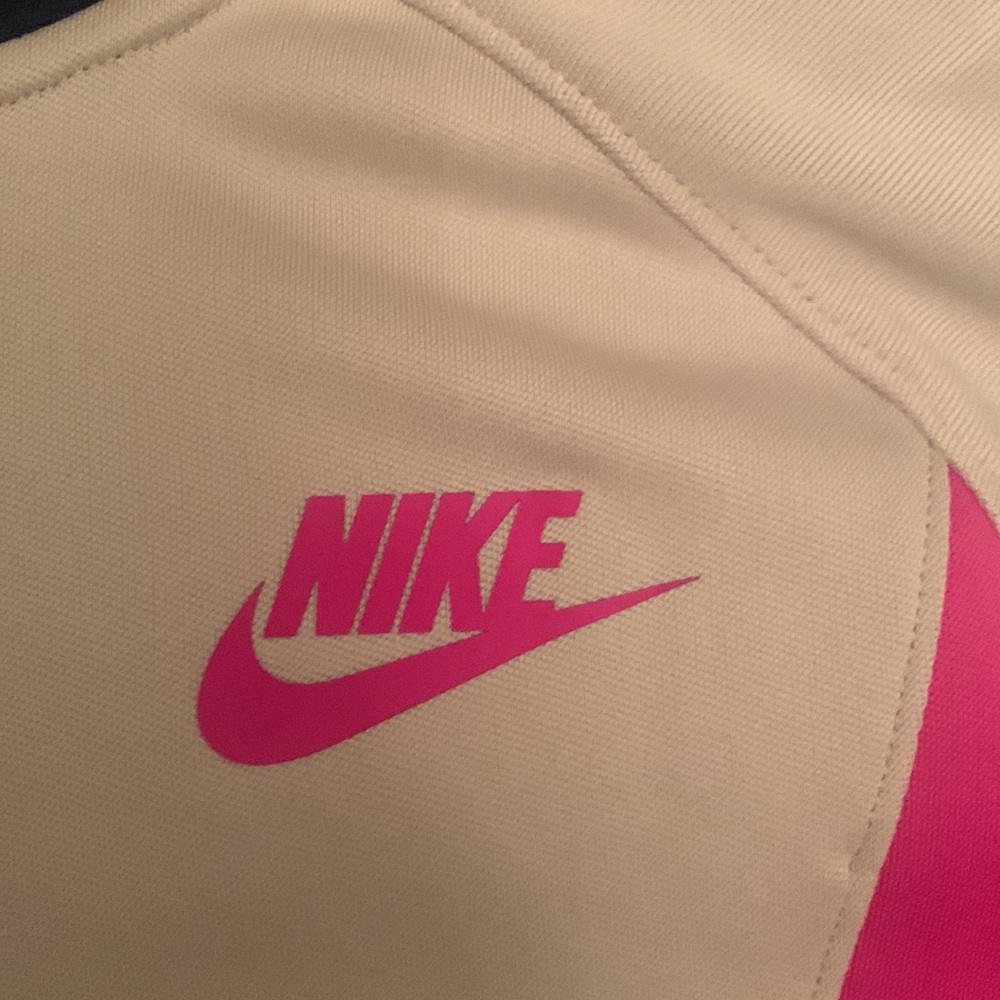 🆕 NIKE Jacket - Picture 2 of 8